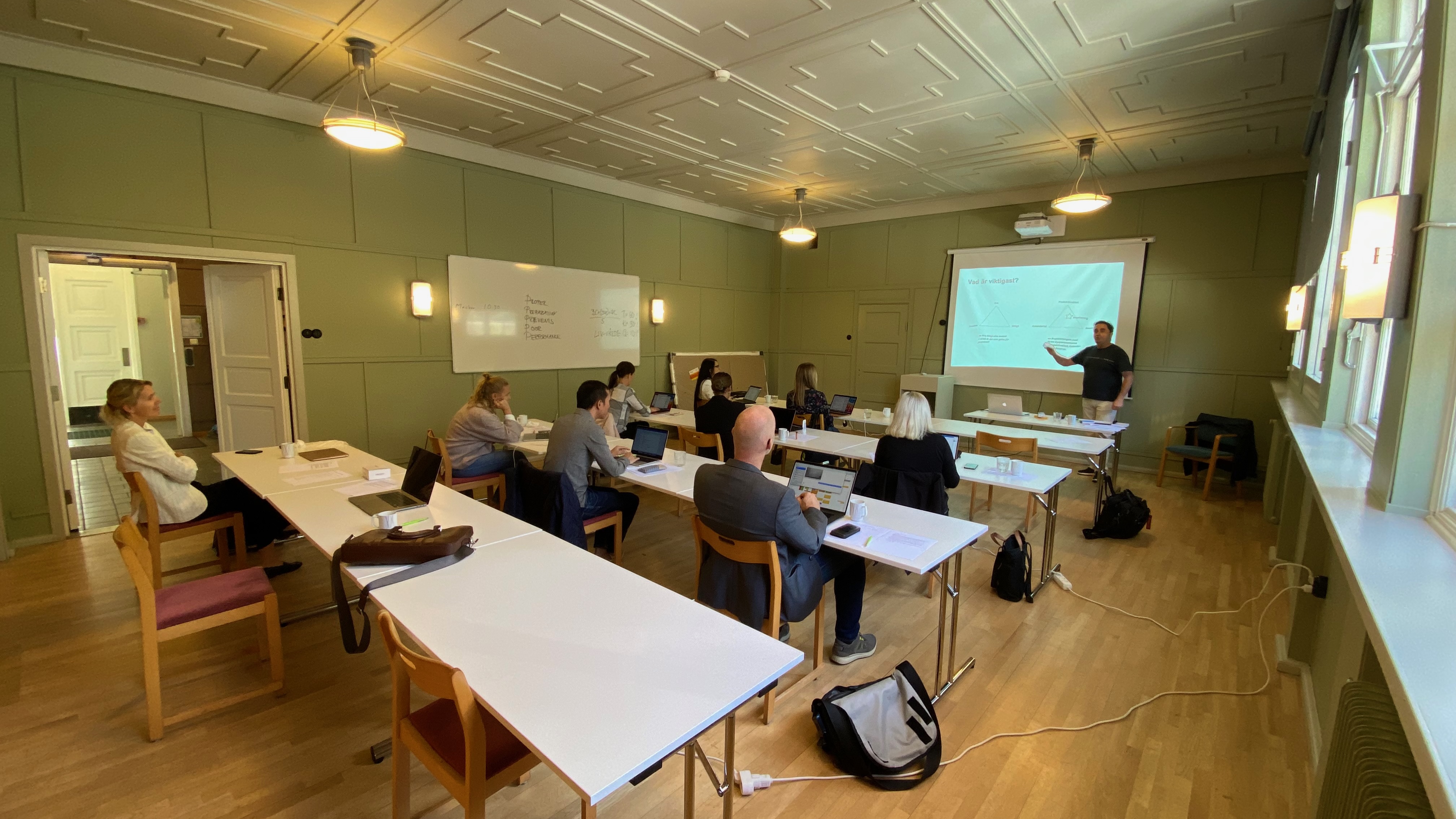 Workshop i konferensrummet